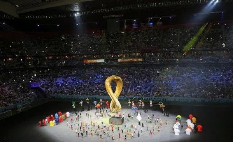 鸿运国际的1500㎡LED显示屏全方位服务卡塔尔世界杯